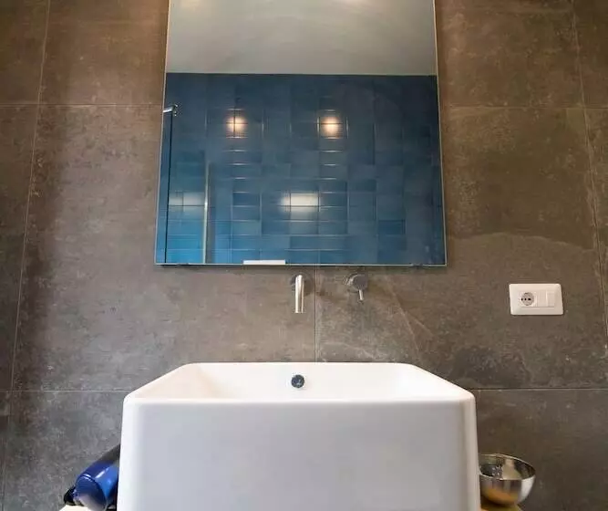 هتل Quattro Briganti