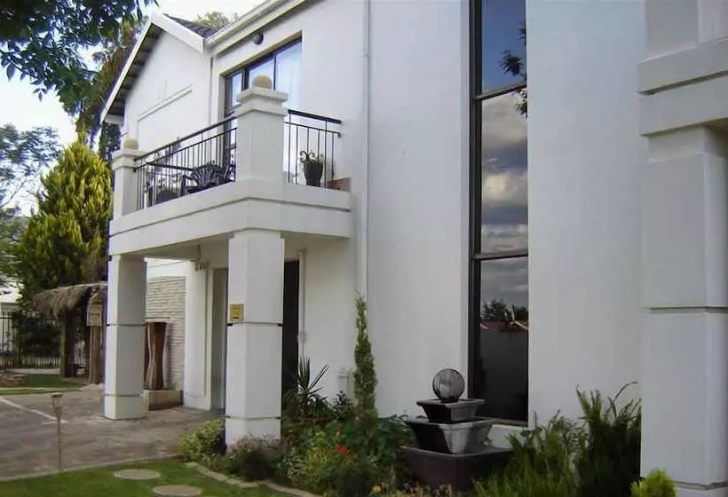 پانسیون La Bohéme Gastehuis