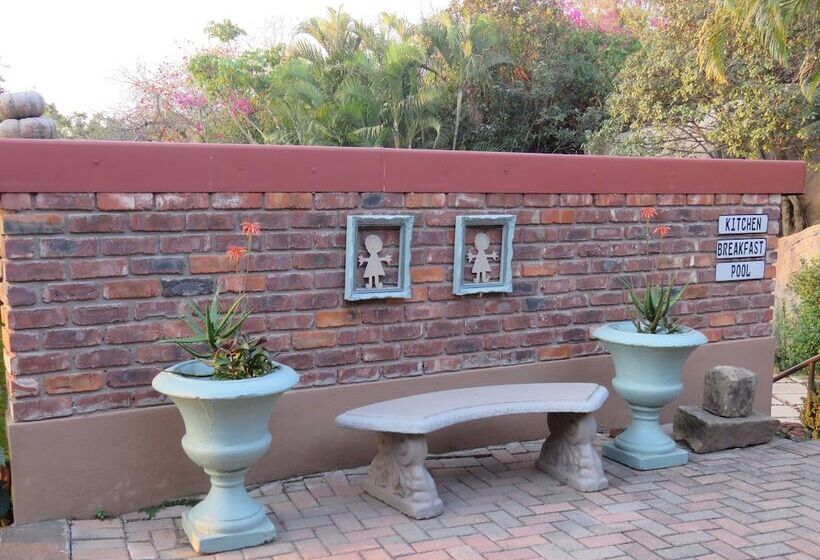 פנסיון Lost Trail Bed And Breakfast