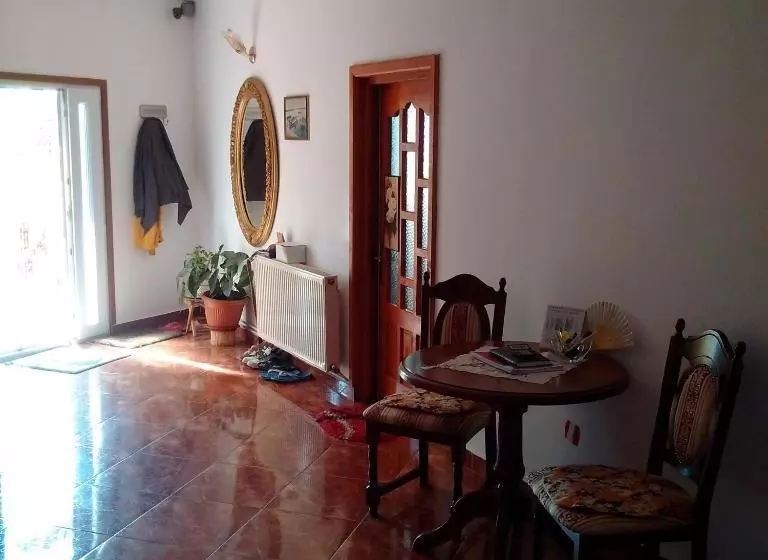 پانسیون Villa Carlo