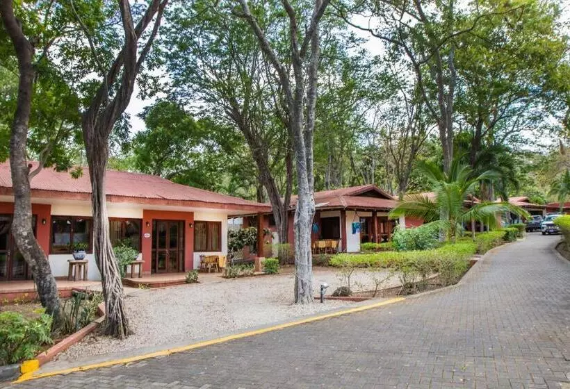 Majatalo Villas Playa Hermosa Beach