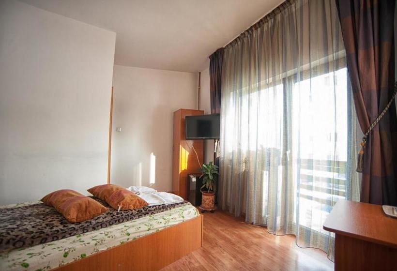 Pensiunea Caramida Verde