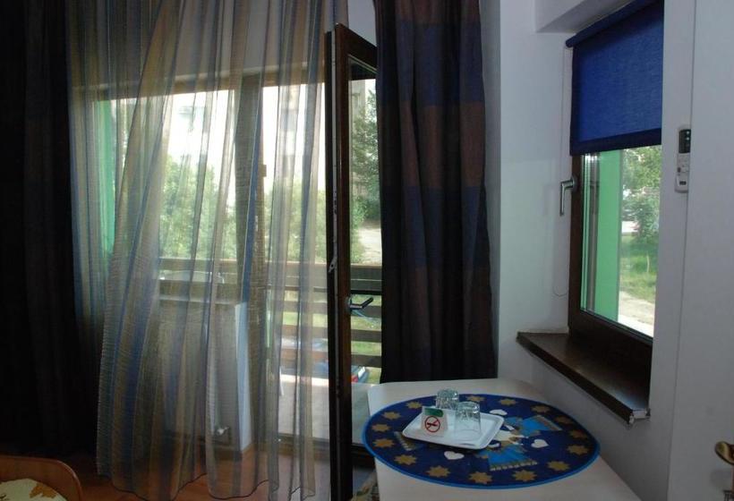 Pensiunea Caramida Verde