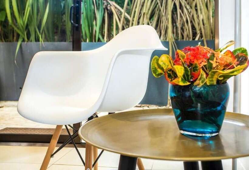 Tico Tico Villas   Adult Only