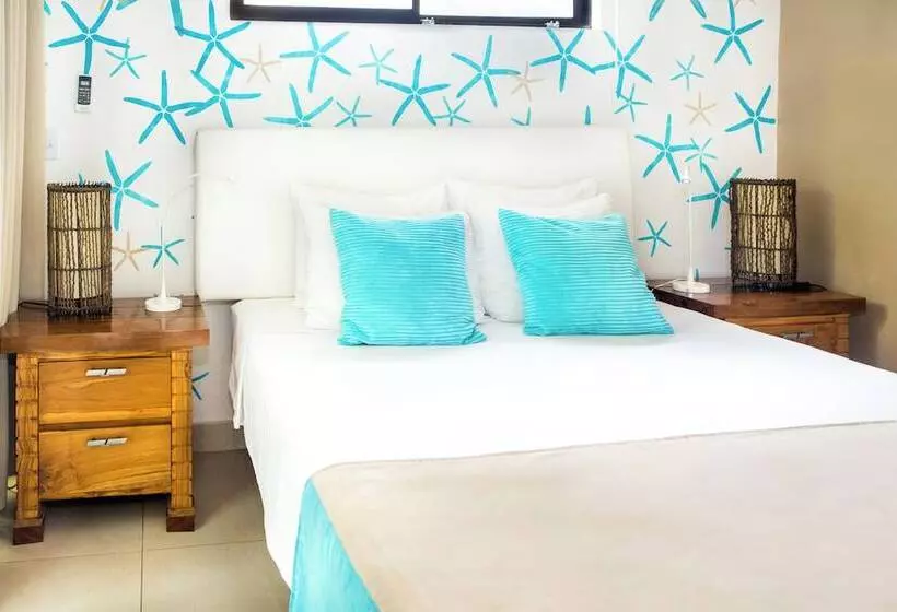 Tico Tico Villas   Adult Only