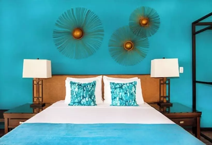 Tico Tico Villas   Adult Only