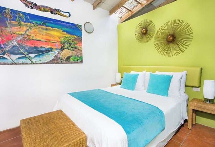Tico Tico Villas   Adult Only