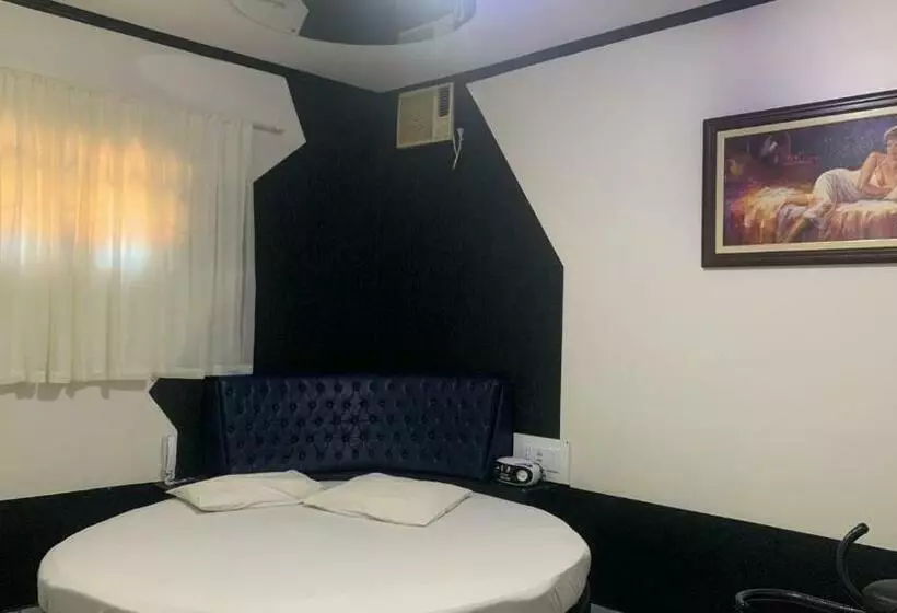 Versat Motel