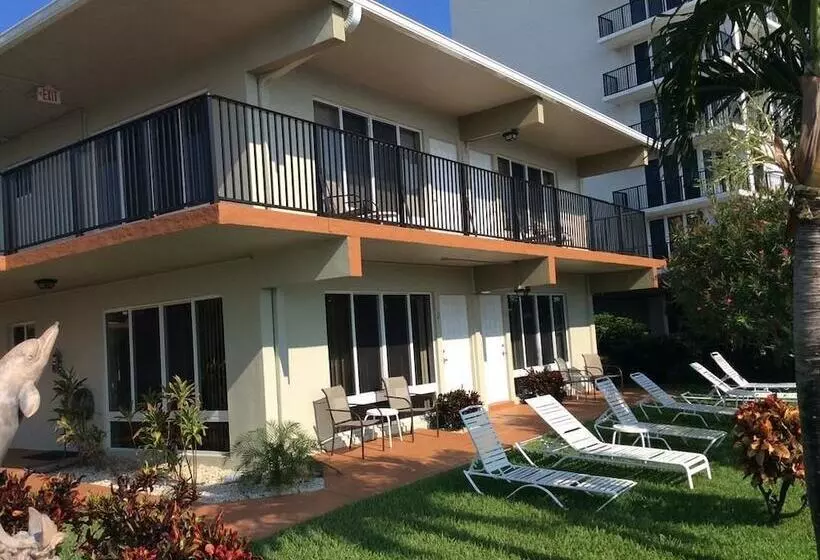 Aqua Mar Condos