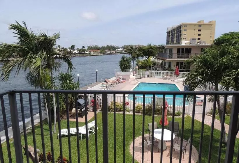 Aqua Mar Condos