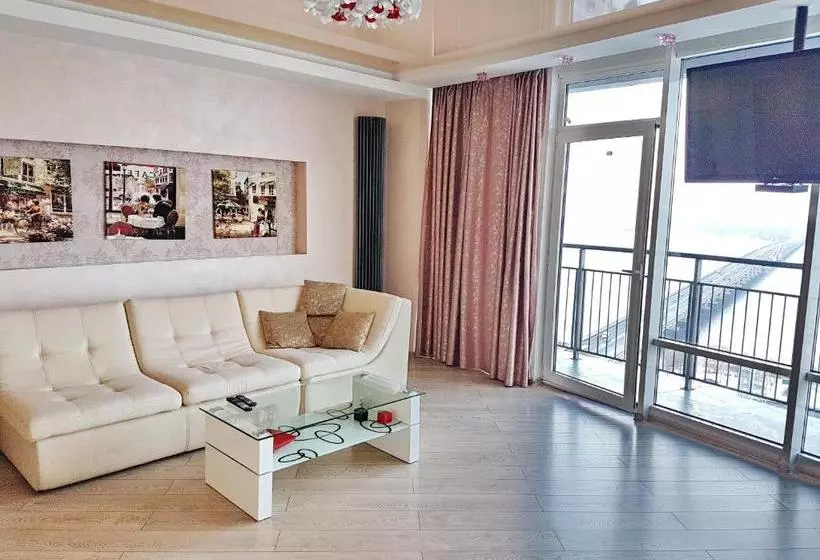 Best Apartments In Most City, River View