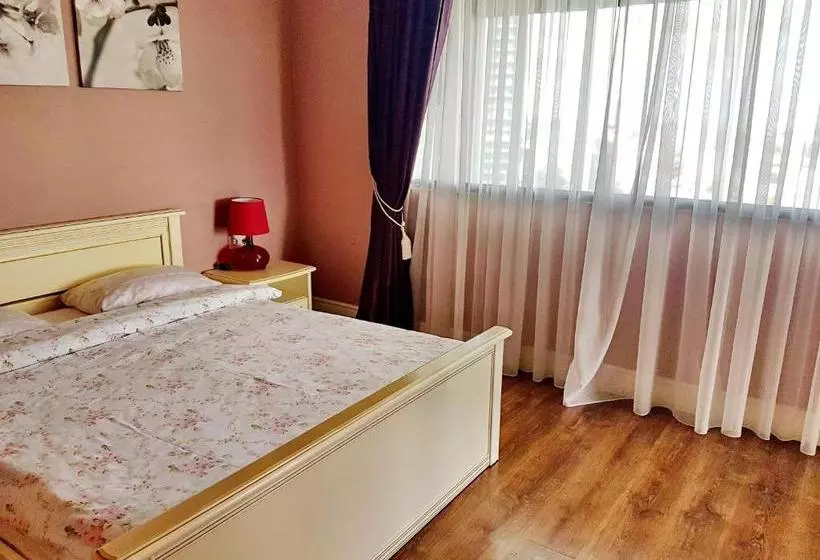 Best Apartments In Most City, River View