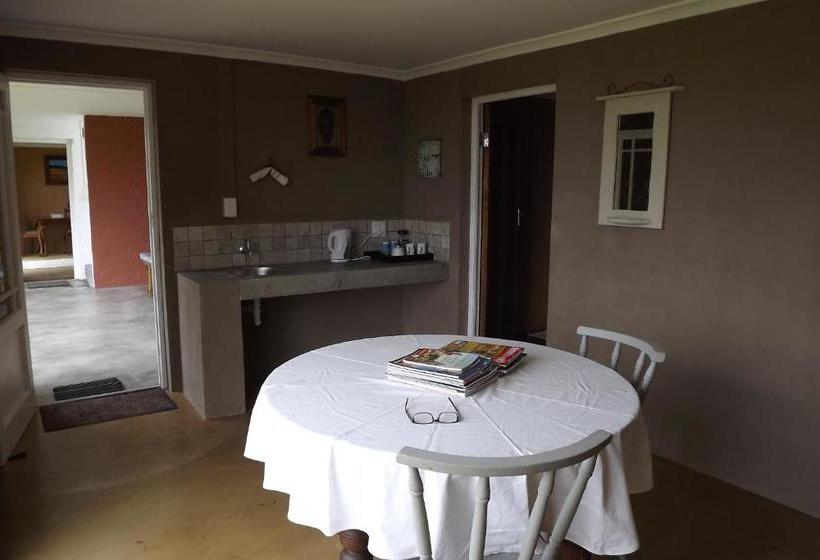 هتل Brambleberry Farm