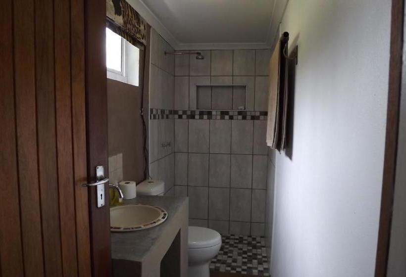 هتل Brambleberry Farm