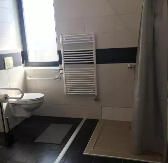 ペンション 4 Hálószobás Pihenj Meg Vendégház