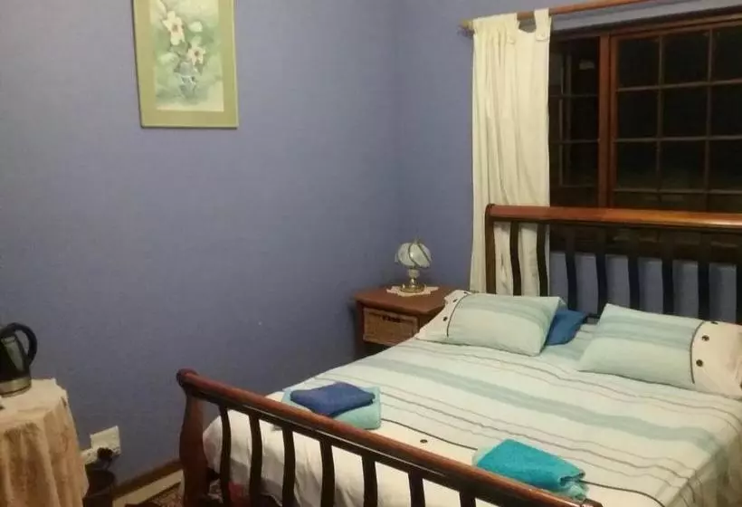 Majatalo De Plaashuis