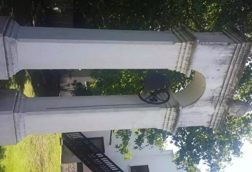 Majatalo De Plaashuis