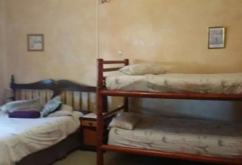 Majatalo De Plaashuis