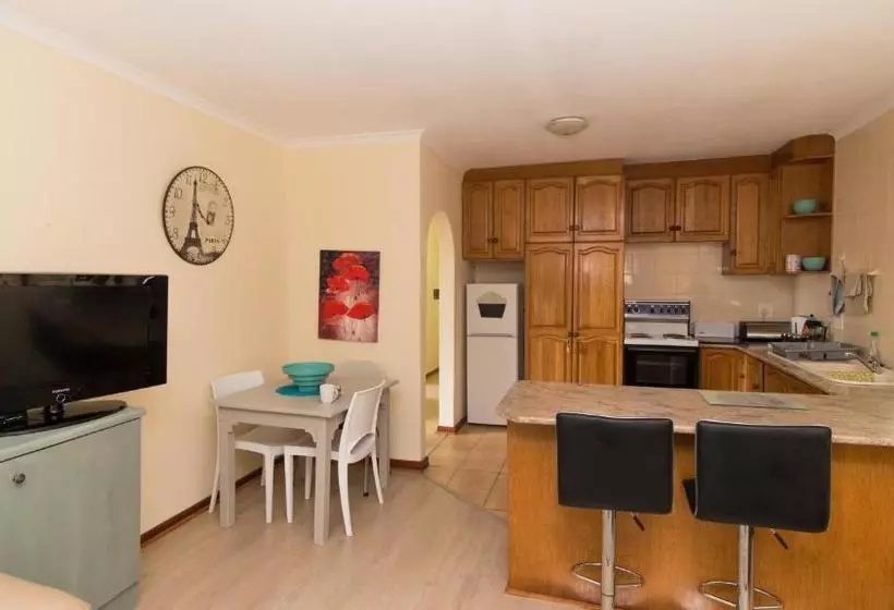 Majatalo Lavender Lane