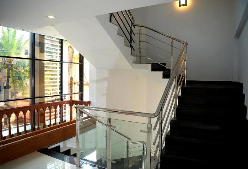 ペンション Roopmahal