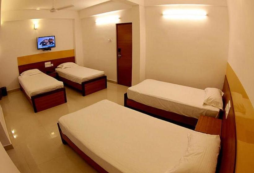 ペンション Roopmahal