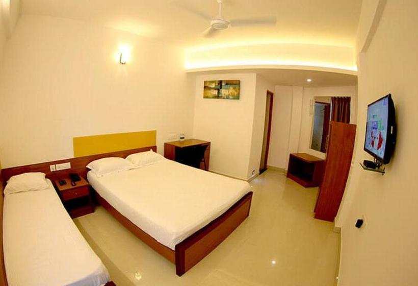 ペンション Roopmahal