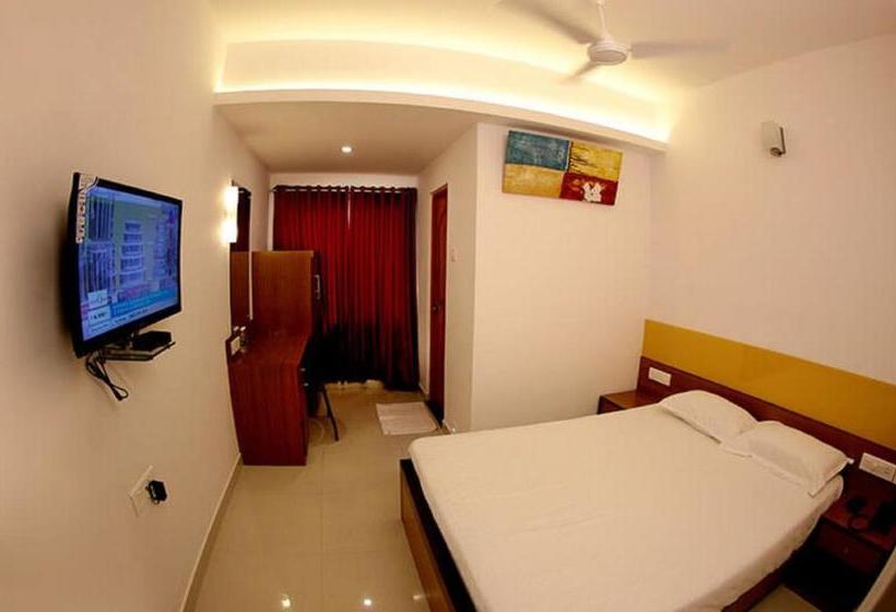 ペンション Roopmahal