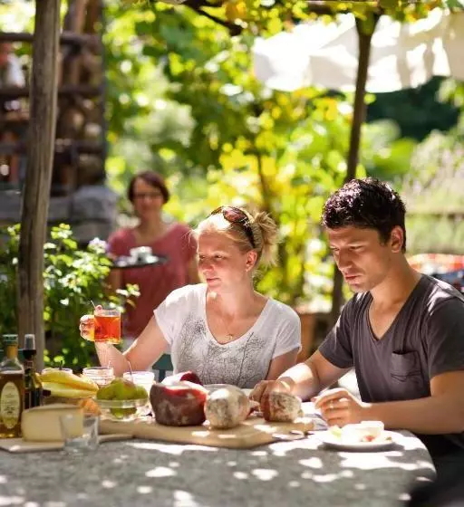 Majatalo Rustici Della Verzasca Ferien Wohnungen
