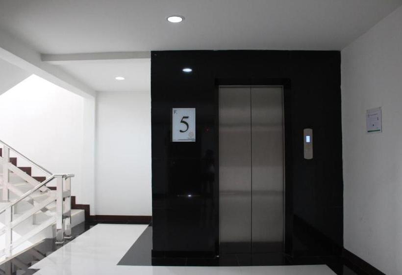 פנסיון The Rooms Residence