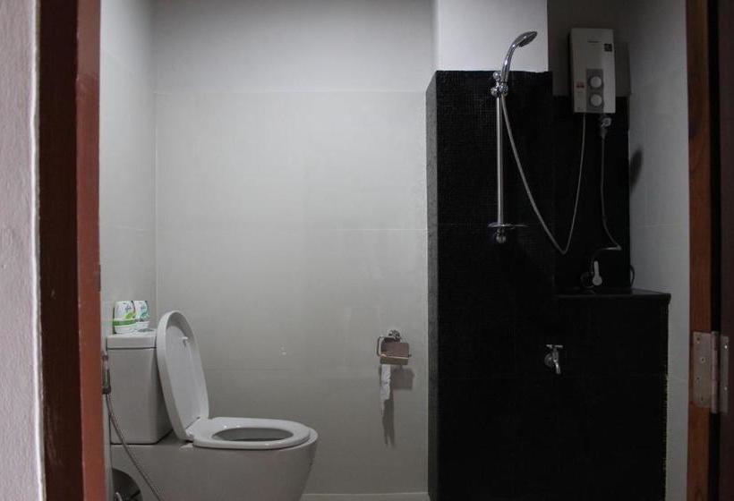 פנסיון The Rooms Residence