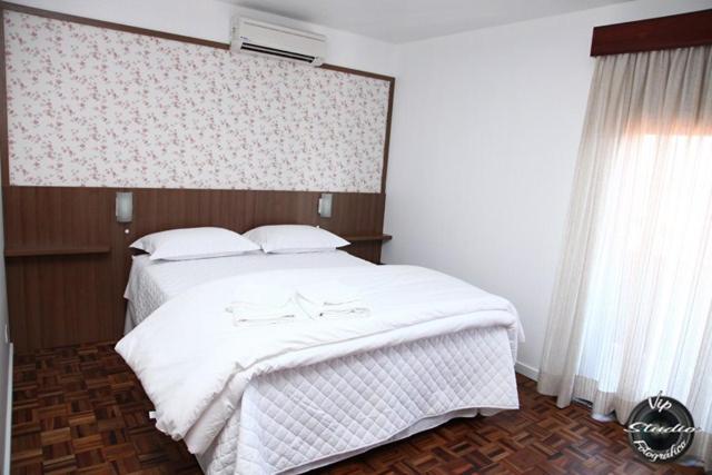 펜션 Hospedaria Gãstehaus Enzian