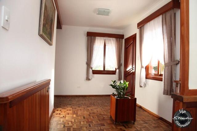 펜션 Hospedaria Gãstehaus Enzian