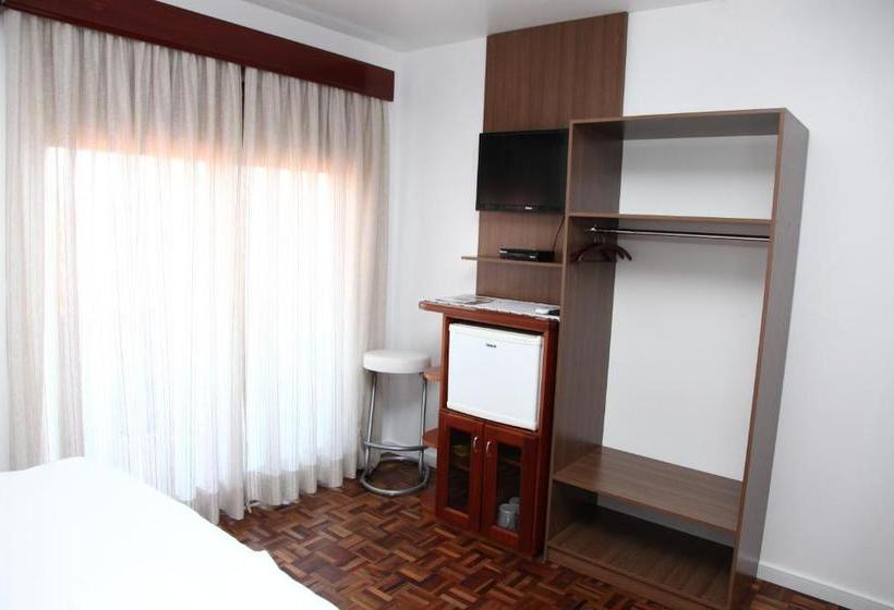 펜션 Hospedaria Gãstehaus Enzian