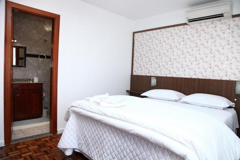 펜션 Hospedaria Gãstehaus Enzian