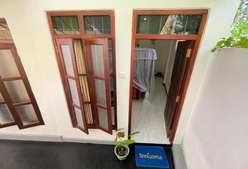 بنسيون Sun & Tree Homestay