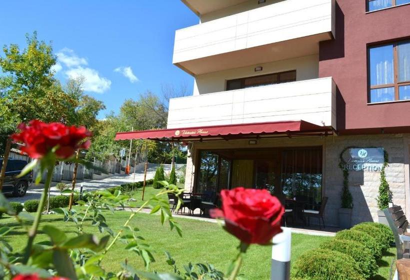 פנסיון Victoriya's House