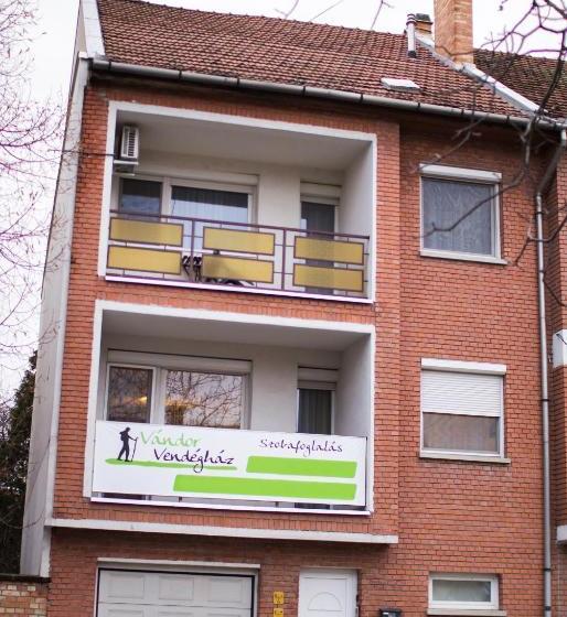 بنسيون Vándor Vendégház