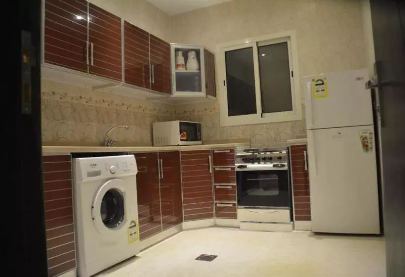 Qasr Wasan Furnished Apartments   Al Aziziyah