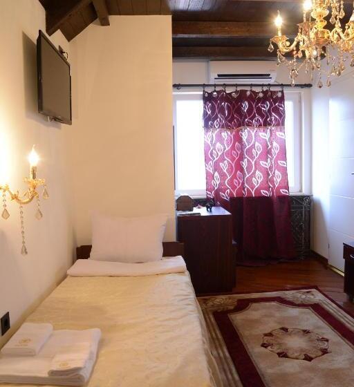 پانسیون Apartmani Vivaldi Niš