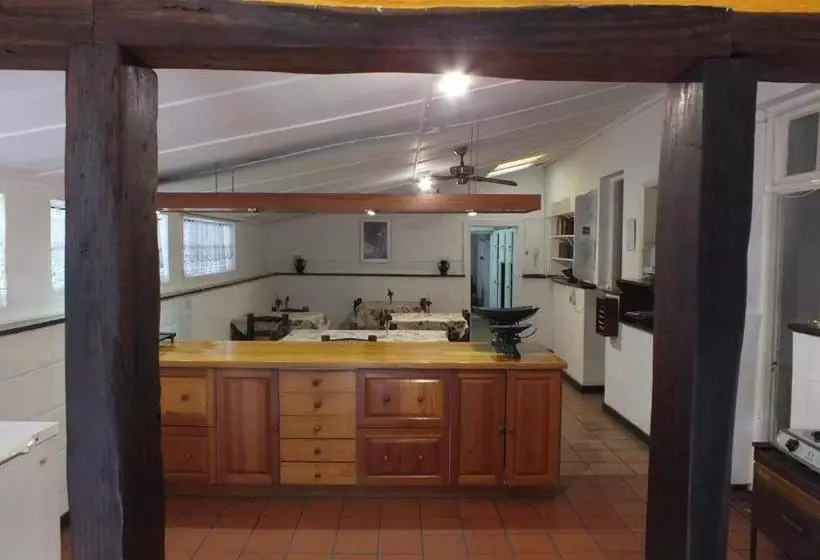 ペンション Ashtonville Terraces Guesthouse