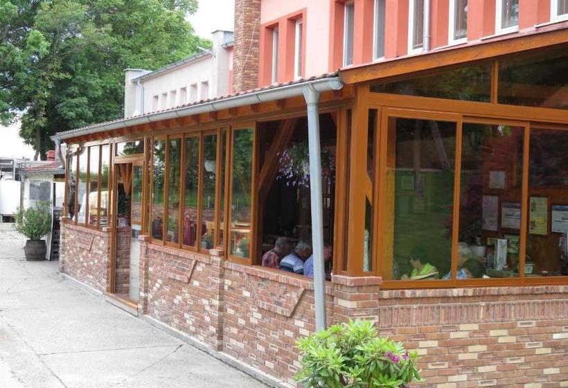 ペンション Bartal Rodinné Vinárstvo