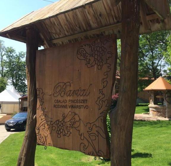 ペンション Bartal Rodinné Vinárstvo