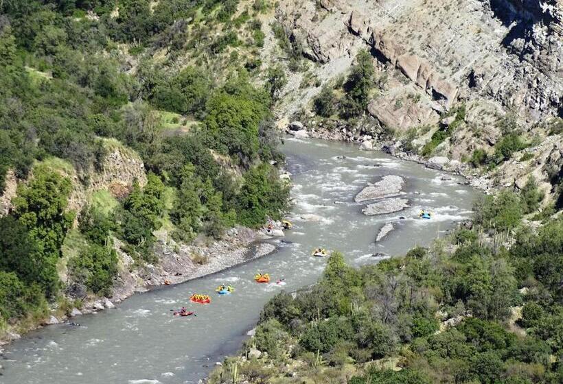 פנסיון Hostal Los Peñones