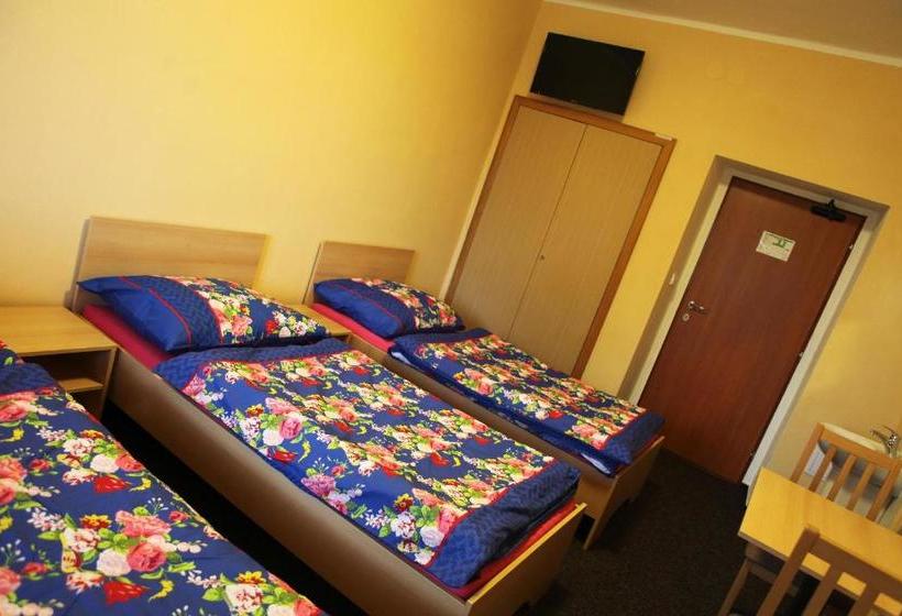 פנסיון Penzion Taurus