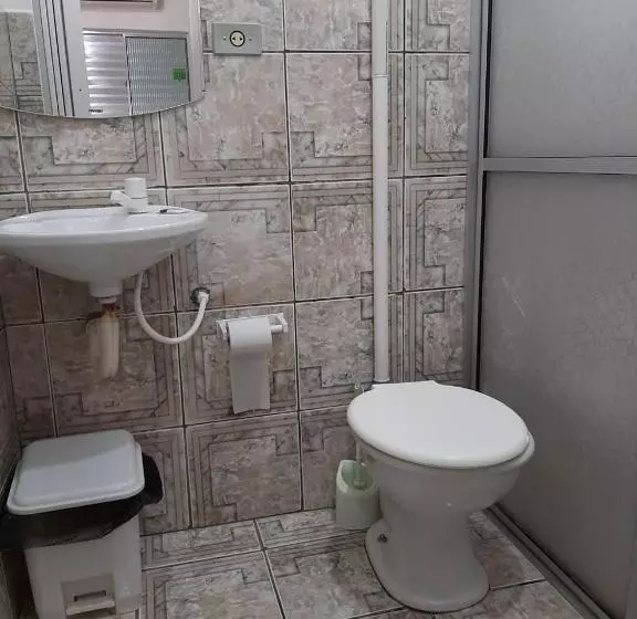 Majatalo Pousada Canoas