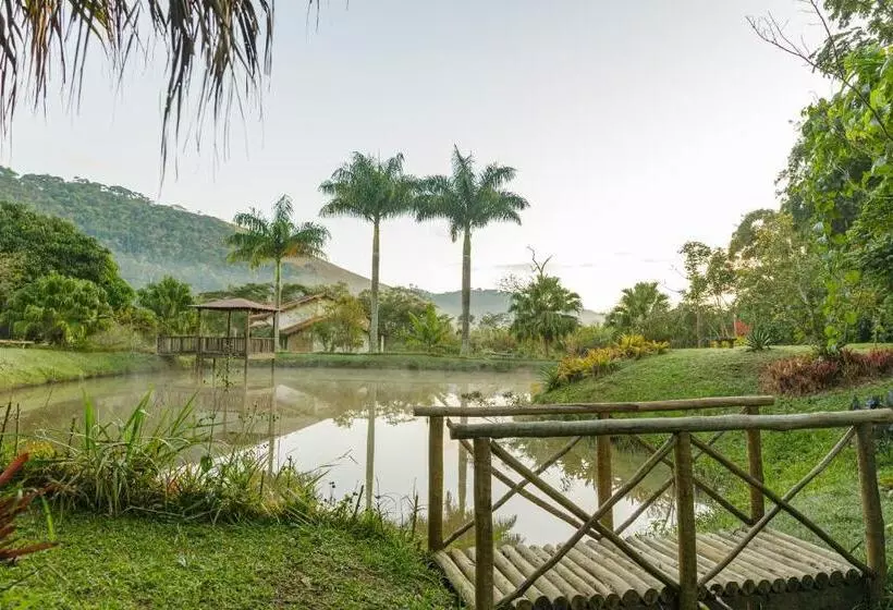 ペンション Pousada Das Bromélias