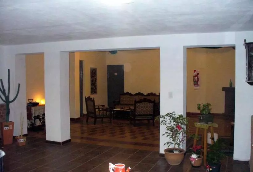 Retkeilymaja Hosteria Nuevo Sol