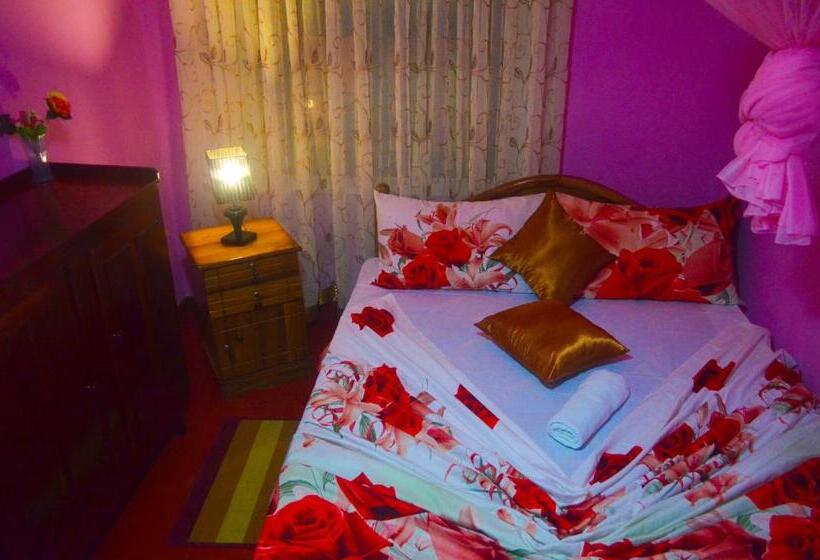 هاستل Linda Cottage