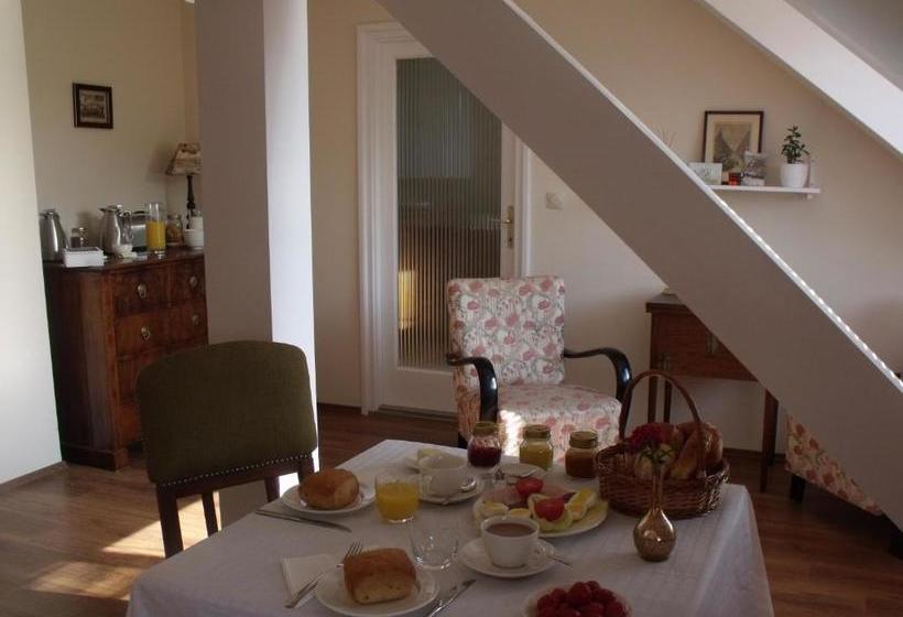 Panzió Adalbert Ház