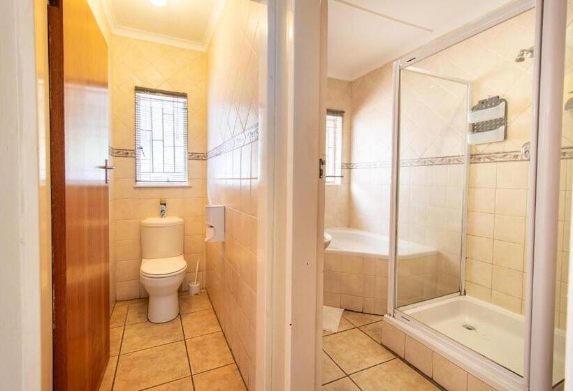 פנסיון Gastehuis 17